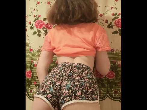 ❤️ סעקסי יונג באַבע סטריפּינג אַוועק איר קורצע הייזלעך אויף אַפּאַראַט ❌ פּאָרנאָ פב ביי yi.trysex.ru ❌